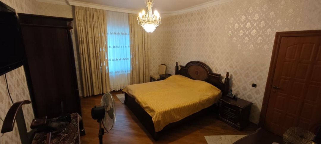 Satılır 8 otaqlı həyət evi/bağ evi 631 m² — Ev, villa, Bakı (4)