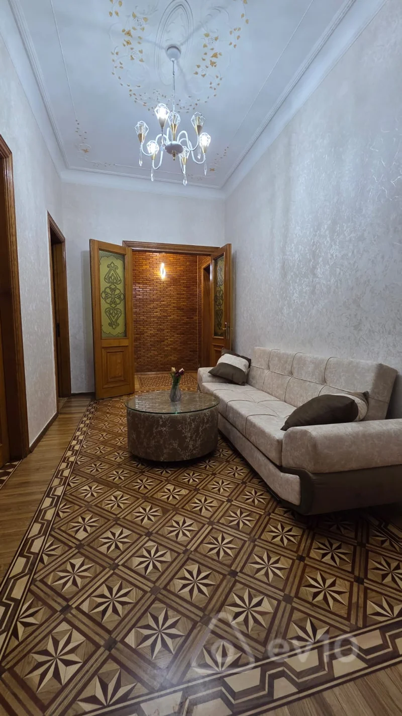 3 otaqlı mənzil, 100 m², Səməd Vurğun küçəsi — kirayə — Mənzil, Bakı (7)