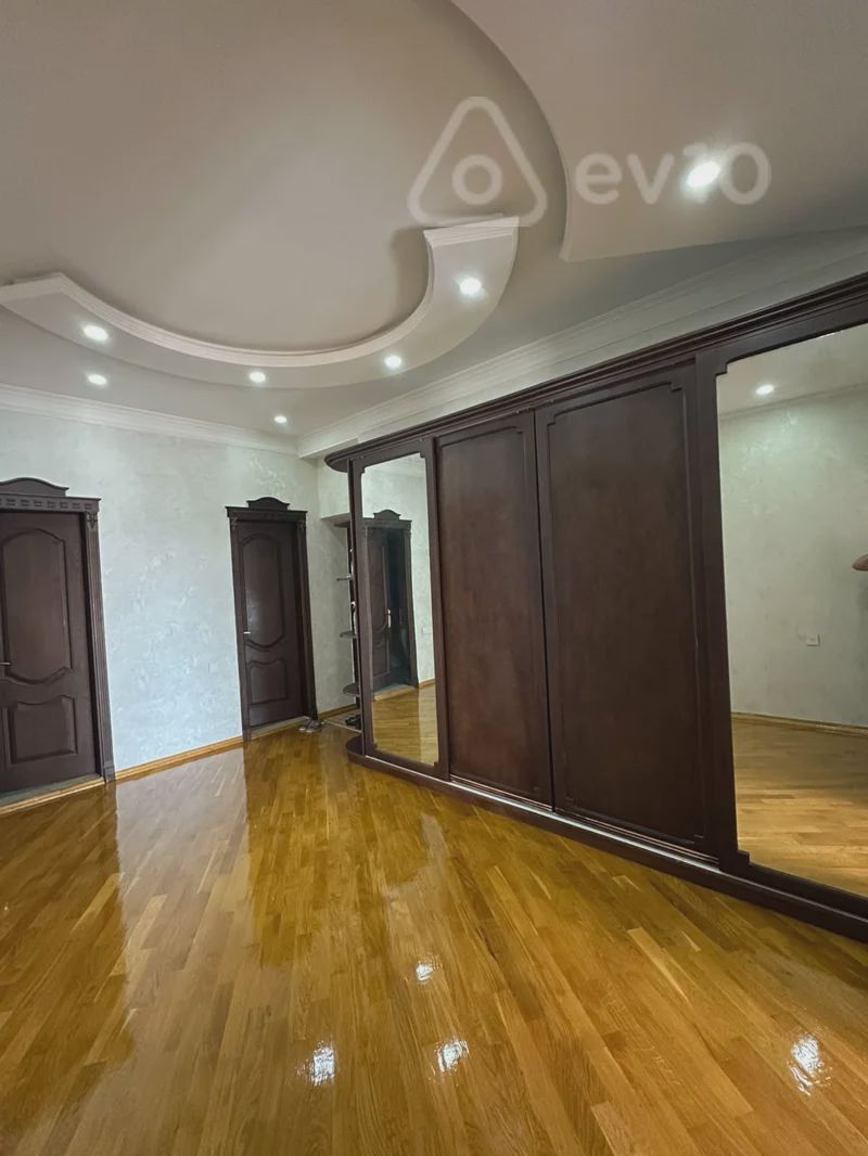 For sale: 3-room apartment (new building), 160 m² — Mənzil, Bakı (12)