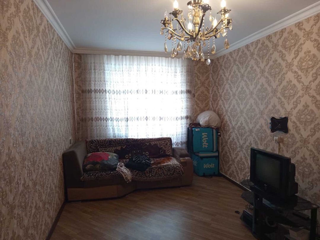 Satılır 2 otaqlı köhnə tikili 60 m² — Mənzil, Bakı (2)