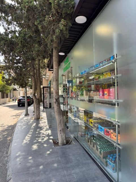 Satılır obyekt 75 m² — Bakı