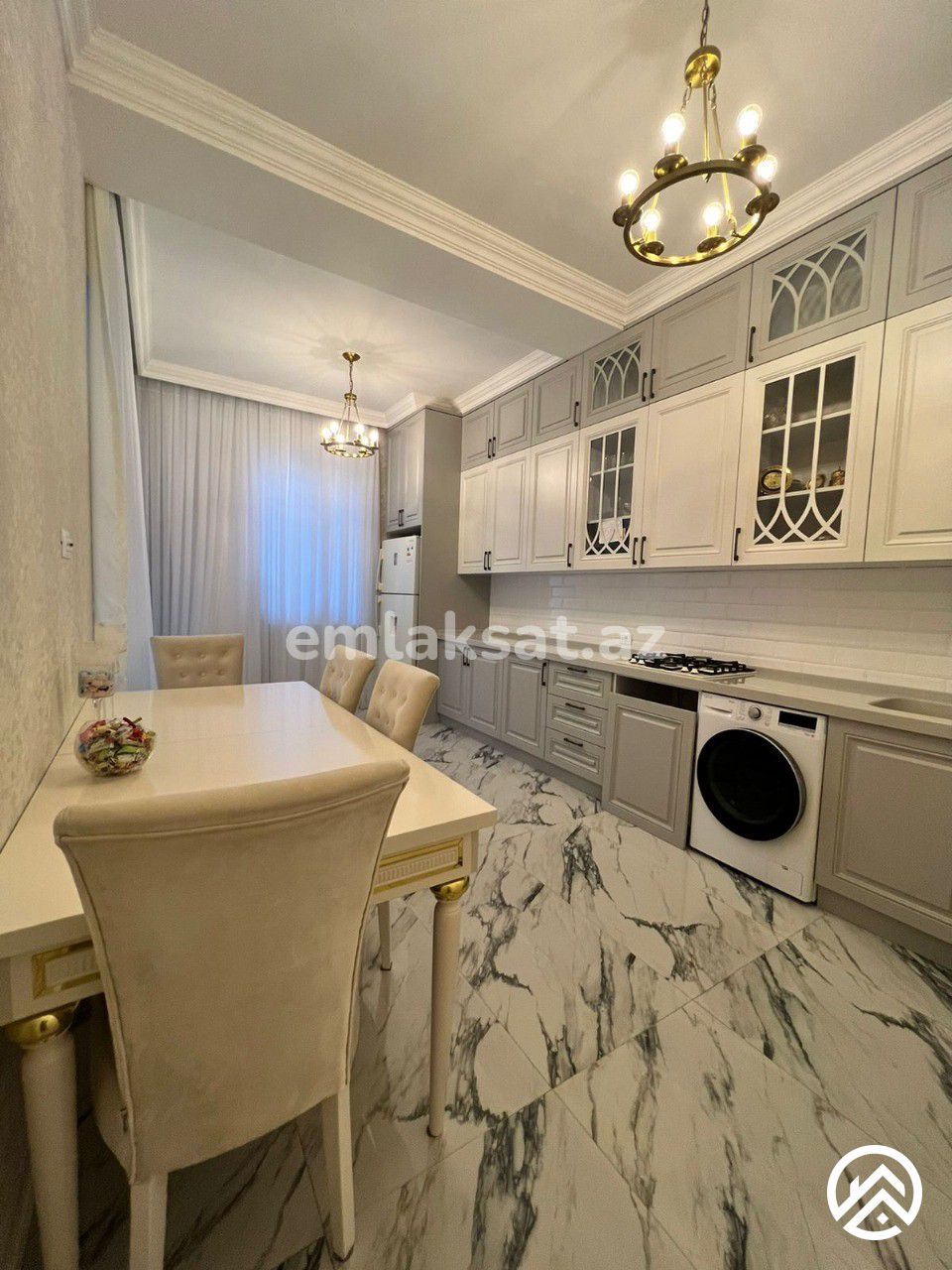 Satılır 6 otaq həyət evi / bağ evi 400 m², Badamdar — Ev, villa, Bakı (8)