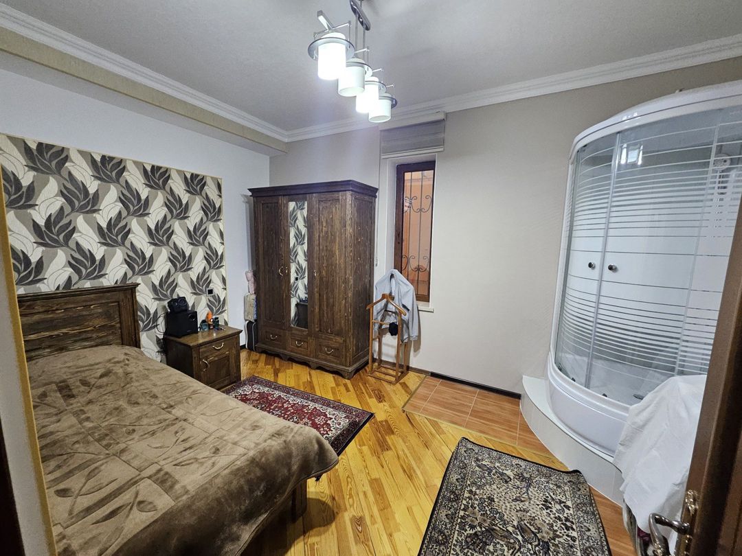 Satılır 8 otaqlı həyət evi/bağ evi 330 m² — Ev, villa, Bakı (11)