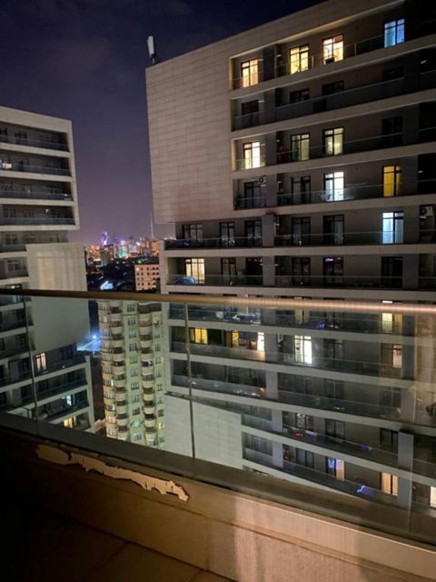 İcarəyə verilir 2 otaqlı yeni tikili 65 m² — Bakı