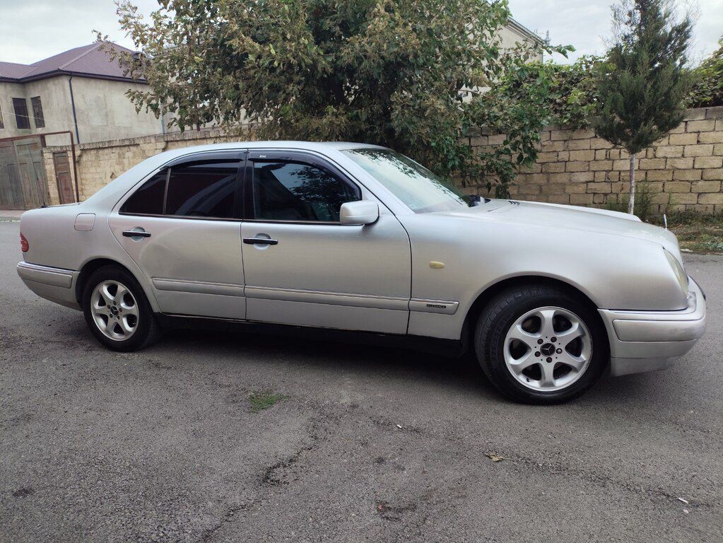 Mercedes E 280, 2.8 L, 1996 il, 337 383 km 10-KM-260 — Avtomobillər, Bakı (9)