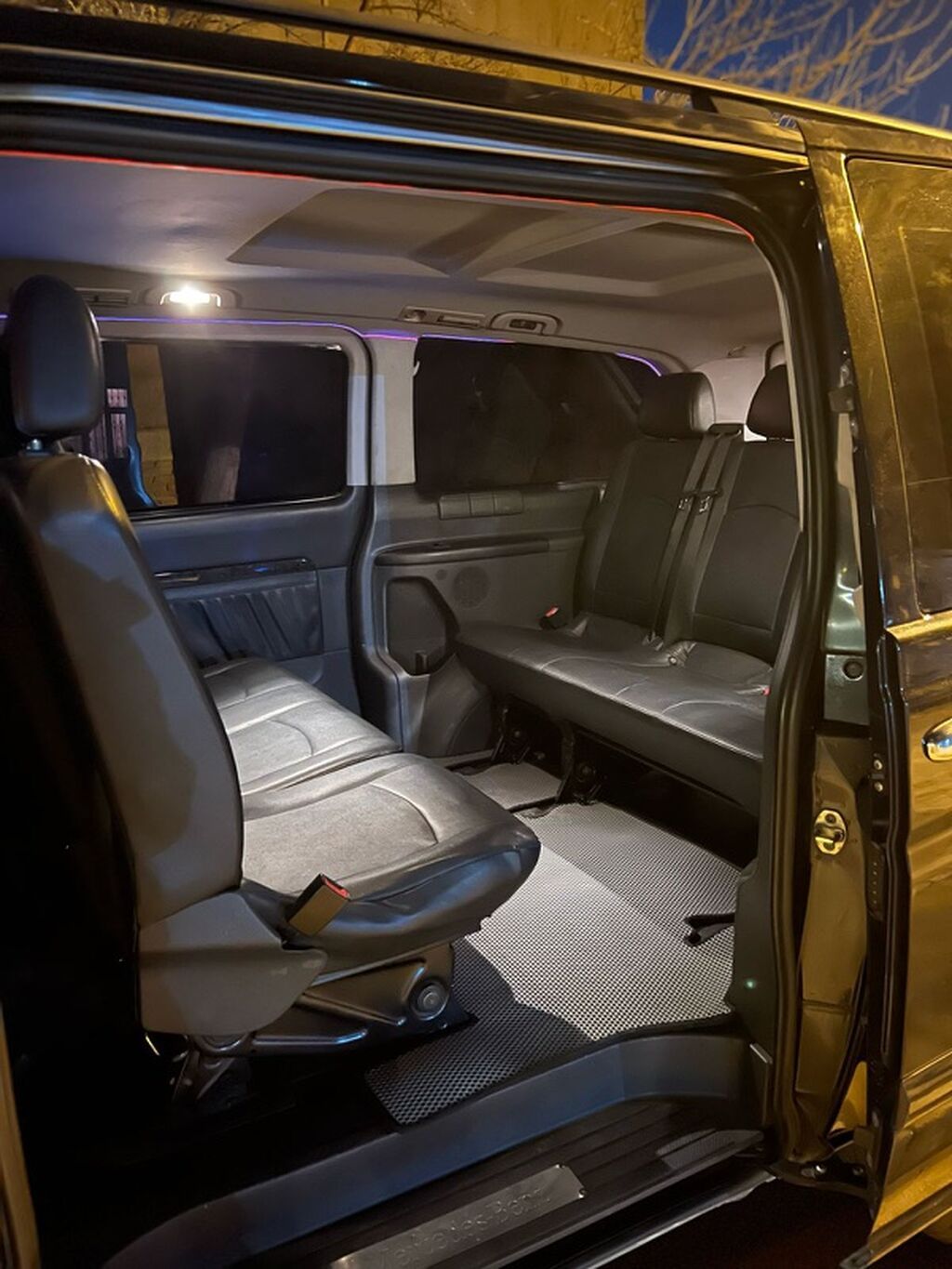 Mercedes-Benz Viano – geniş salonlu, komfortlu minivan Xüsusiyyətlər 99-FF-846 — Avtomobillər, Bakı (4)
