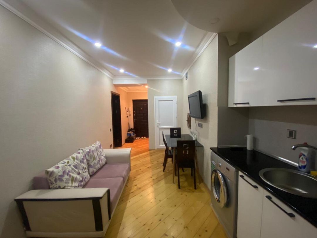 İcarəyə verilir 1 otaqlı yeni tikili 52 m² — Mənzil, Bakı (2)