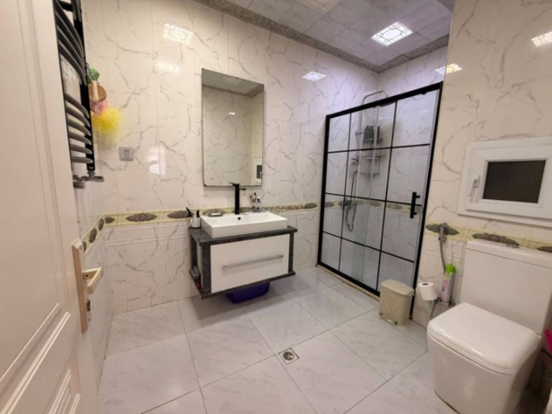 Satılır 4 otaqlı köhnə tikili 115 m² — Mənzil, Bakı (12)