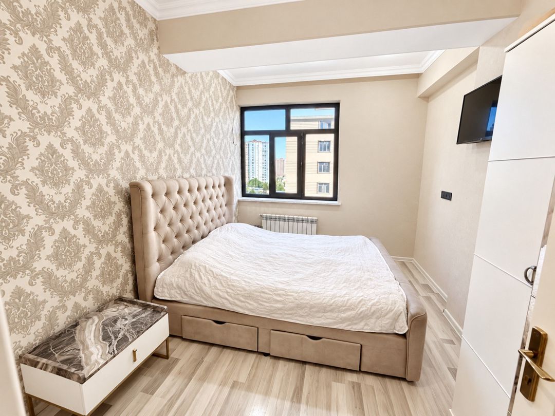 Satılır 3 otaqlı yeni tikili 100 m² — Mənzil, Bakı (4)