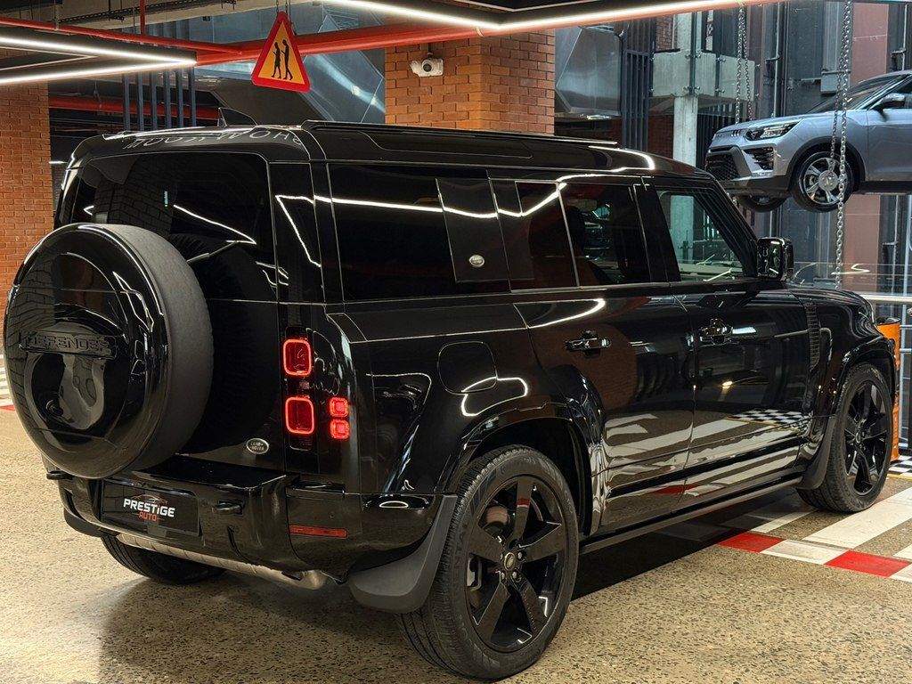 Land Rover Defender, 3.0 L, 2023 il, 60 000 km — Avtomobillər, Bakı (6)