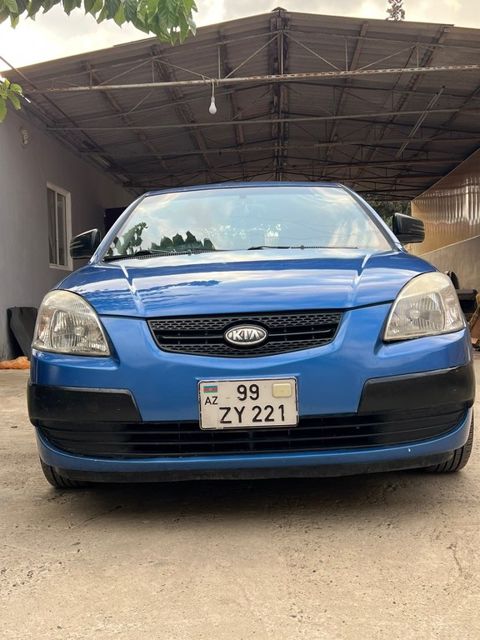 Kia Rio, 1.4 L, 2008 il, 300 000 km — Biləsuvar