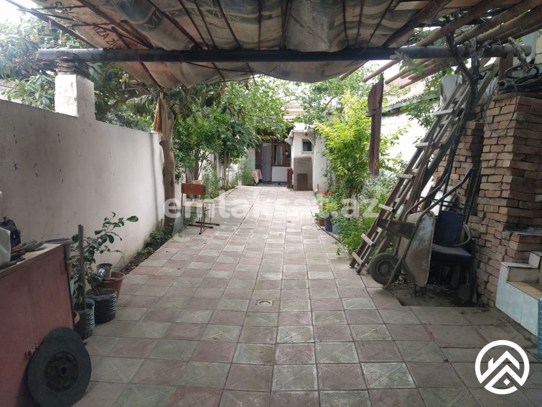 Satılır 4 otaq həyət evi / bağ evi 80 m², Bakıxanov — Ev, villa, Bakı