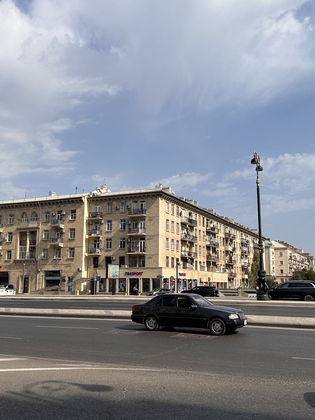 Satılır 2 otaqlı köhnə tikili 56 m² — Mənzil, Bakı (2)
