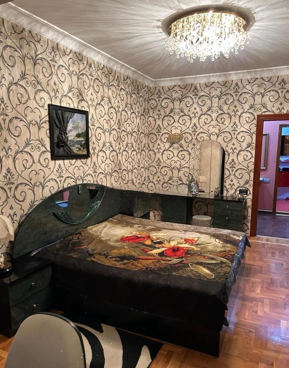 Satılır 3 otaqlı köhnə tikili 90 m² — Mənzil, Bakı (2)