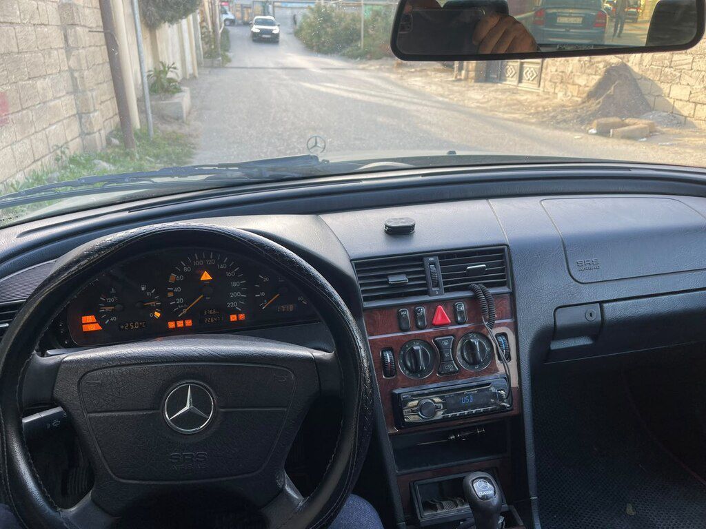 Mercedes C 220, 2.2 L, 1999 il, 242 557 km — Avtomobillər, Bakı (5)