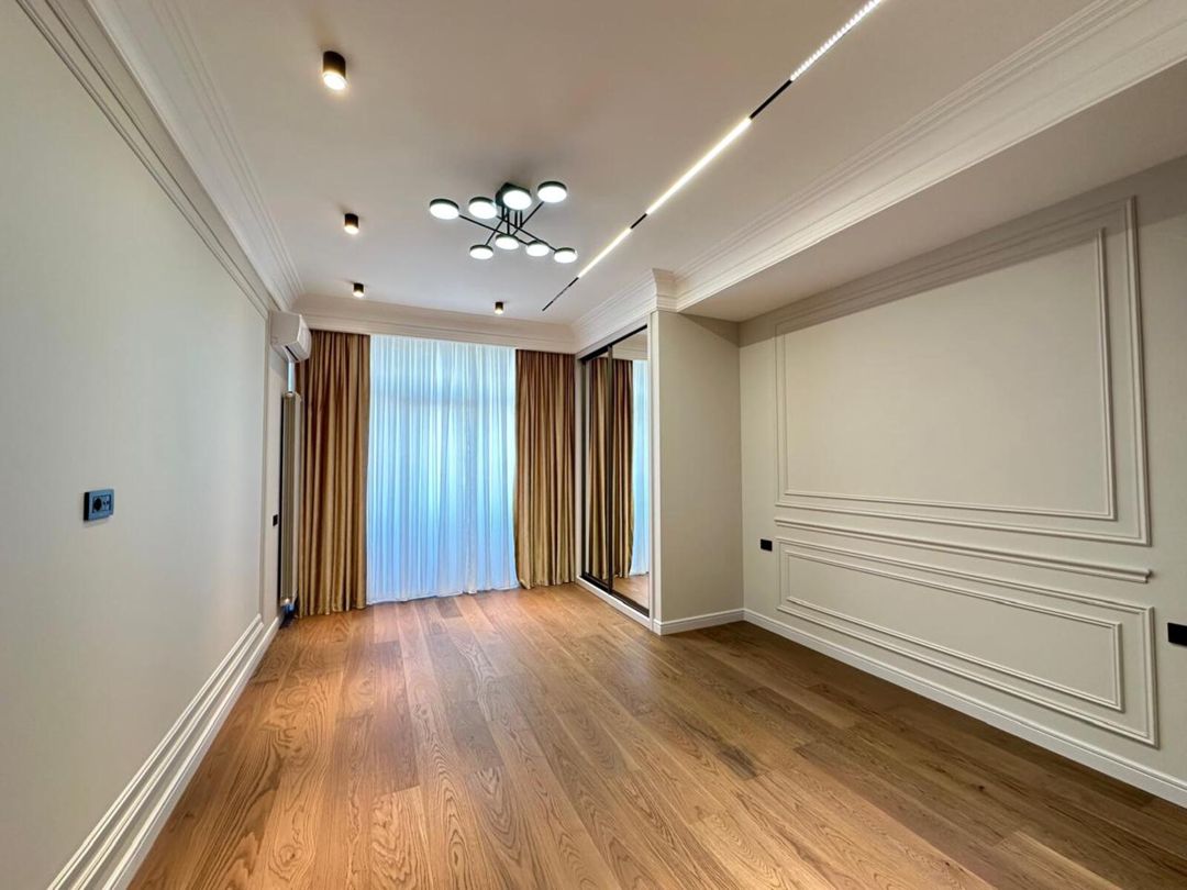 Satılır 4 otaqlı yeni tikili 190 m² — Mənzil, Bakı (9)