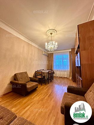 Satılır 3 otaqlı 70 m² köhnə tikili Əhmədli m — Mənzil (2)