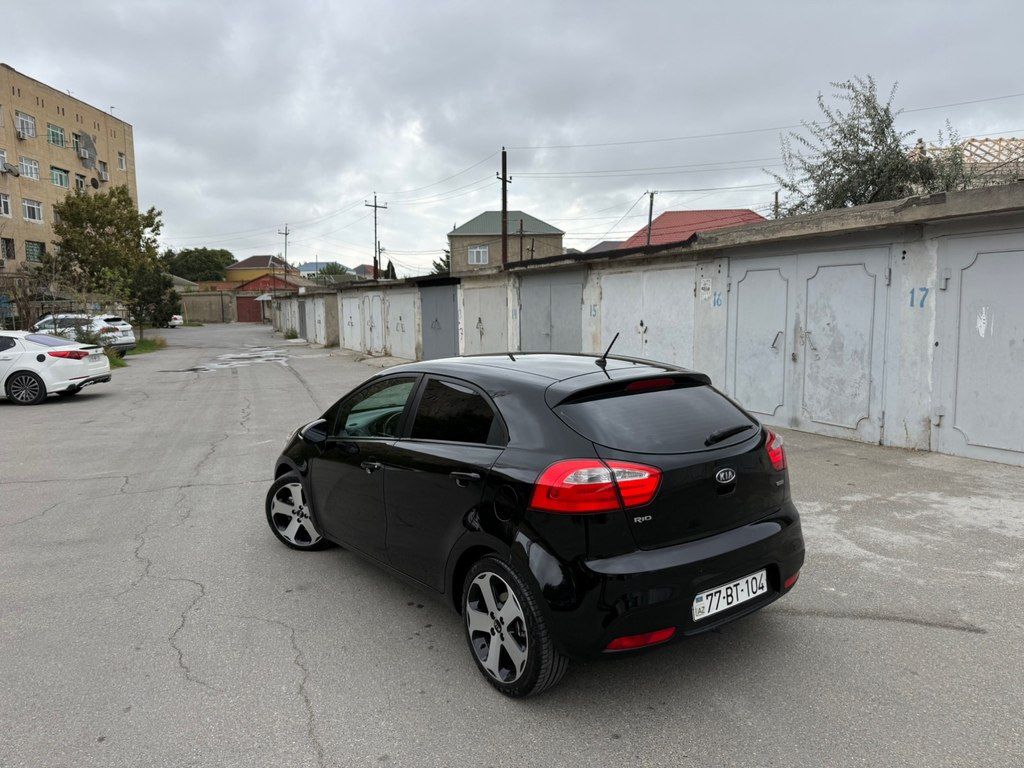 Kia Rio, 1.4 L, 2012 il, 270 000 km 77-BT-104 — Avtomobillər, Bakı (9)