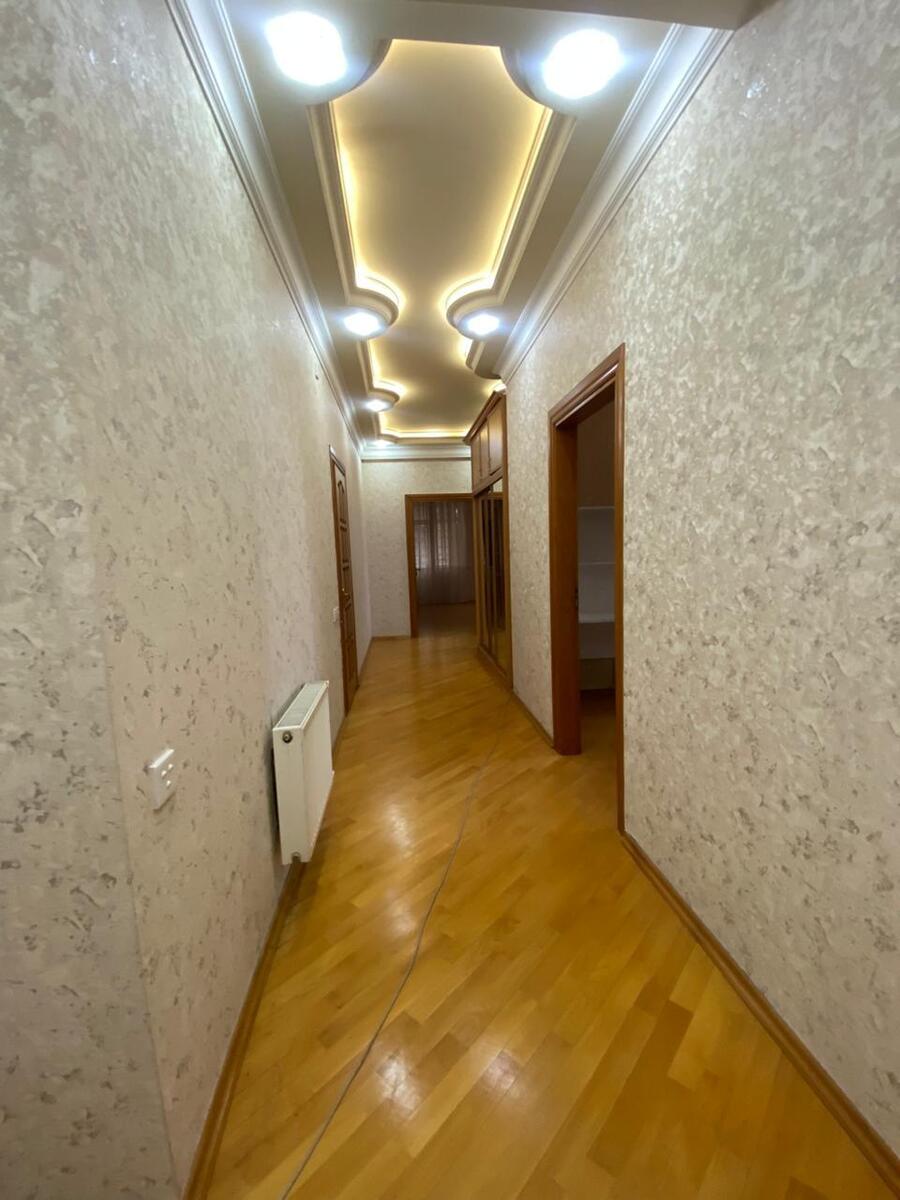Satılır 3 otaqlı yeni tikili 135 m² — Mənzil, Bakı (6)