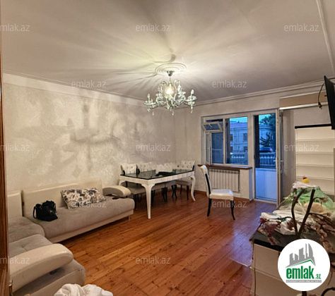 İcarəyə verilir 2 otaqlı 80 m² köhnə tikili Gənclik m