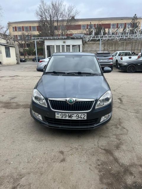 Skoda Fabia, 1.6 L, 2012 il, 231 778 km — Bakı