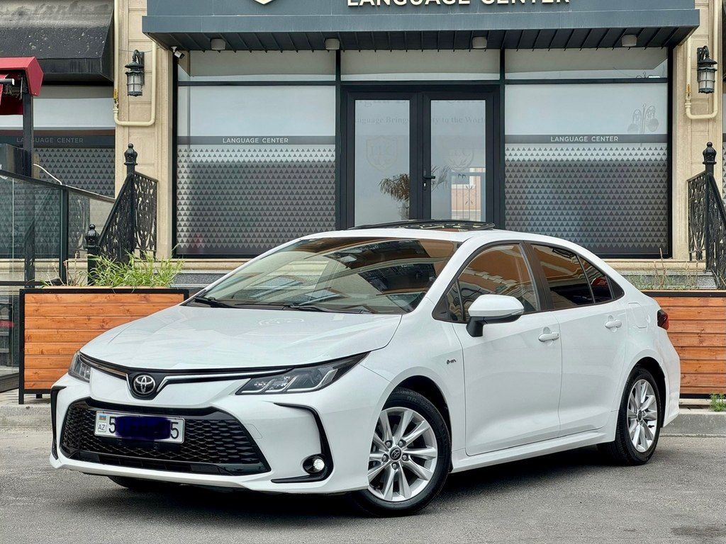 Toyota Corolla, 1.8 L, 0.85 kWh, 2024 il, 87 000 km 50-FH-405 — Avtomobillər, Bakı (2)