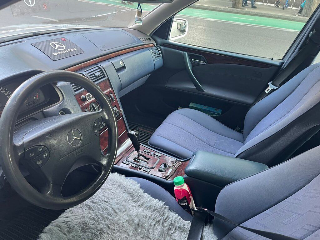 Mercedes E 220, 2.2 L, 2001 il, 480 000 km 99-FS-965 — Avtomobillər, Bakı (5)