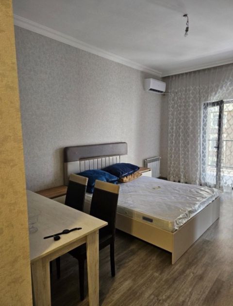 İcarəyə verilir 1 otaqlı yeni tikili 40 m² — Bakı