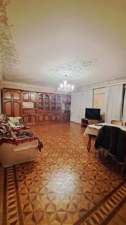 Satılır 4 otaqlı köhnə tikili 90 m² — Mənzil, Bakı (3)
