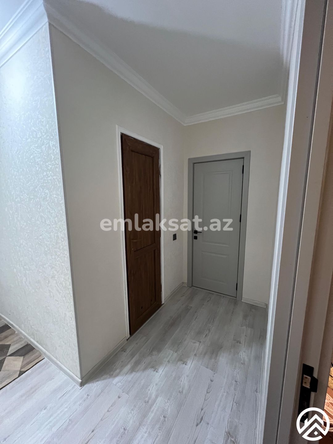 Satılır 2 otaq köhnə tikili 45 m², Bakıxanov — Mənzil, Bakı (12)