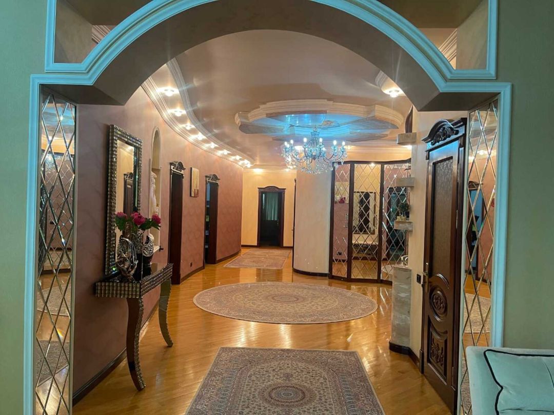 Satılır 5 otaqlı yeni tikili 410 m² — Mənzil, Bakı (8)