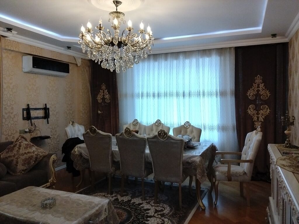 Qonaq otağı üçün, İşlənmiş, 8 stul — Masalar və stullar, Bakı (3)