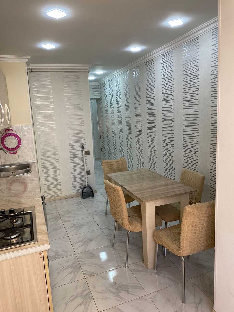 Satılır 3 otaqlı köhnə tikili 68 m² — Mənzil, Bakı (2)