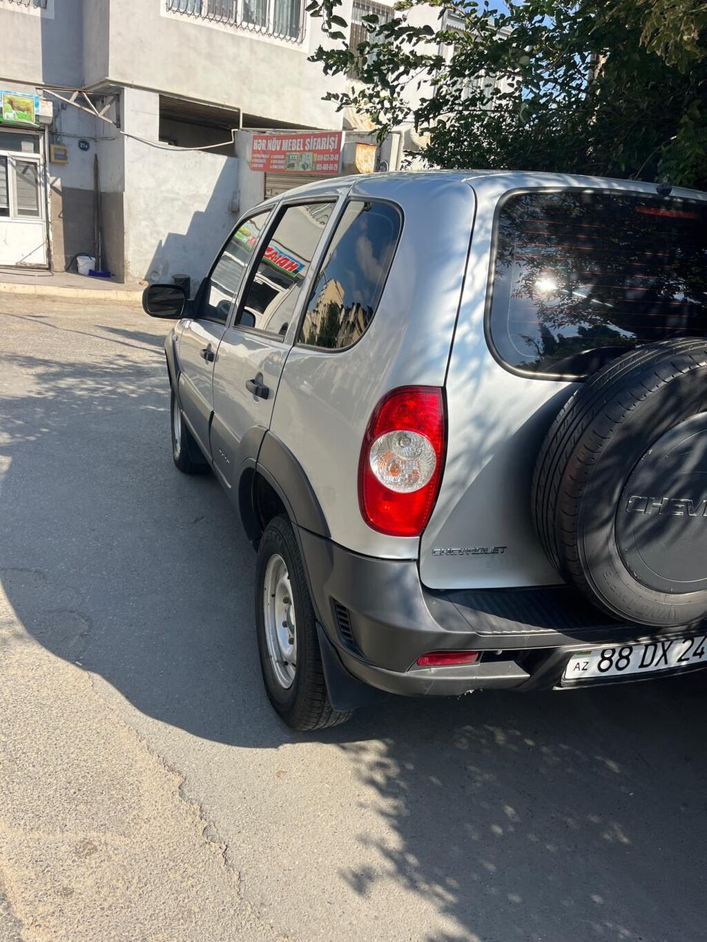 Chevrolet Niva: 1.6 l 2012 il 200000 km Krossover 88-DX-249 — Avtomobillər, Bakı (9)