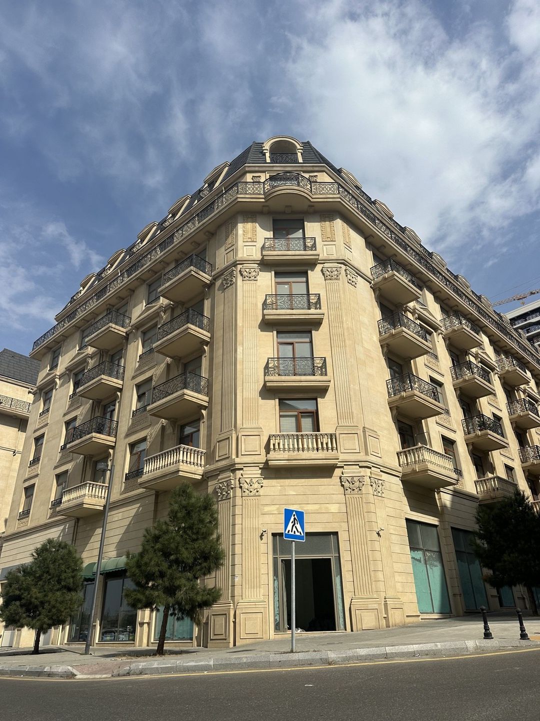 Satılır obyekt 104 m² — Əmlak, Bakı