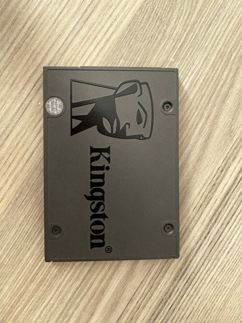Daxili SSD disk Kingston, 240 GB, 2.5", İşlənmiş — Bakı