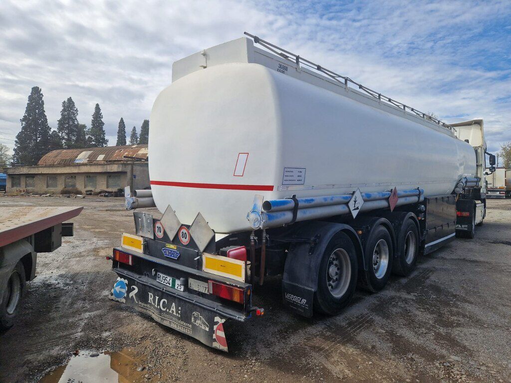 DAF 105 XF, 12 L, 2011 il, 1 250 000 km — Yük maşınları, Gəncə (5)