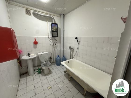 Satılır 2 otaqlı 61.29 m² köhnə tikili Lökbatan — Mənzil (12)