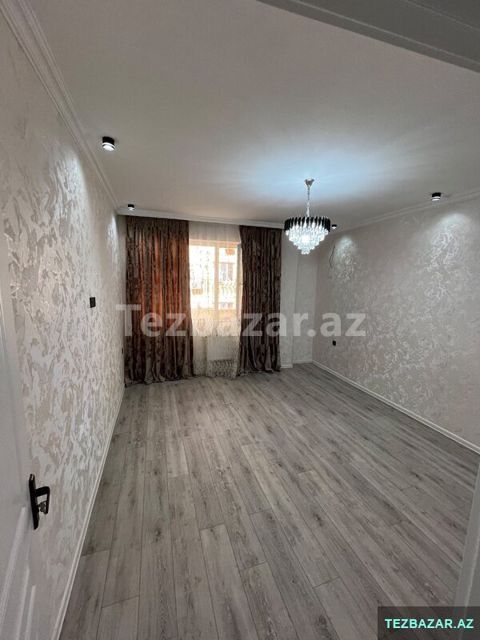 Xırdalan da Riyad ticarət mərkəzile üzbəüz — Bakı
