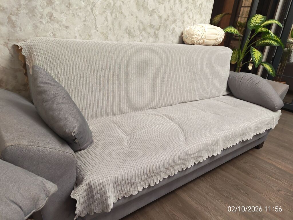 Məhsul: Yumşaq divan üçün örtük/plyedka dəsti Təsviri: - Rəng: açıq — Örtüklər və çarşavlar, Bakı
