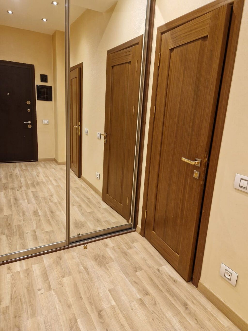 20 Yanvar m/st 2 dəq «ASP» Melissa YK-da 3 otaqlı, əla təmirli — Mənzil, Bakı (5)