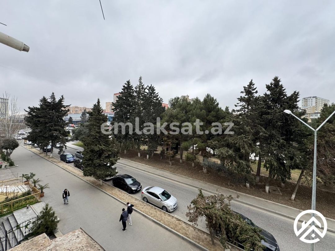 Satılır 2 otaq köhnə tikili 40 m², Xalqlar dostluğu metrosu — Mənzil, Bakı (3)