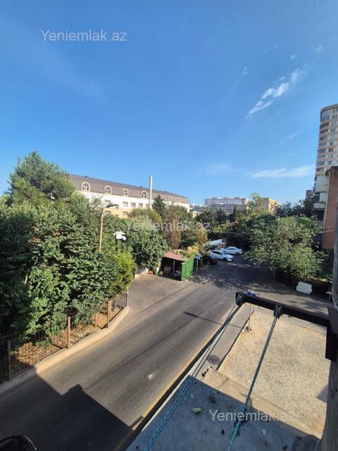 Satılır 2 otaqlı Bina evi menzil (Köhnə tikili), 55 m², Yasamal rayonu — Bakı
