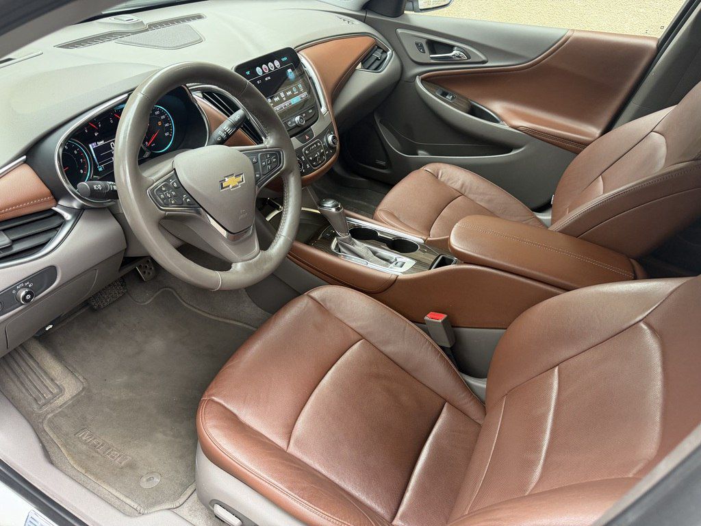 Chevrolet Malibu, 2.0 L, 2016 il, 86 000 km — Avtomobillər, Bakı (12)