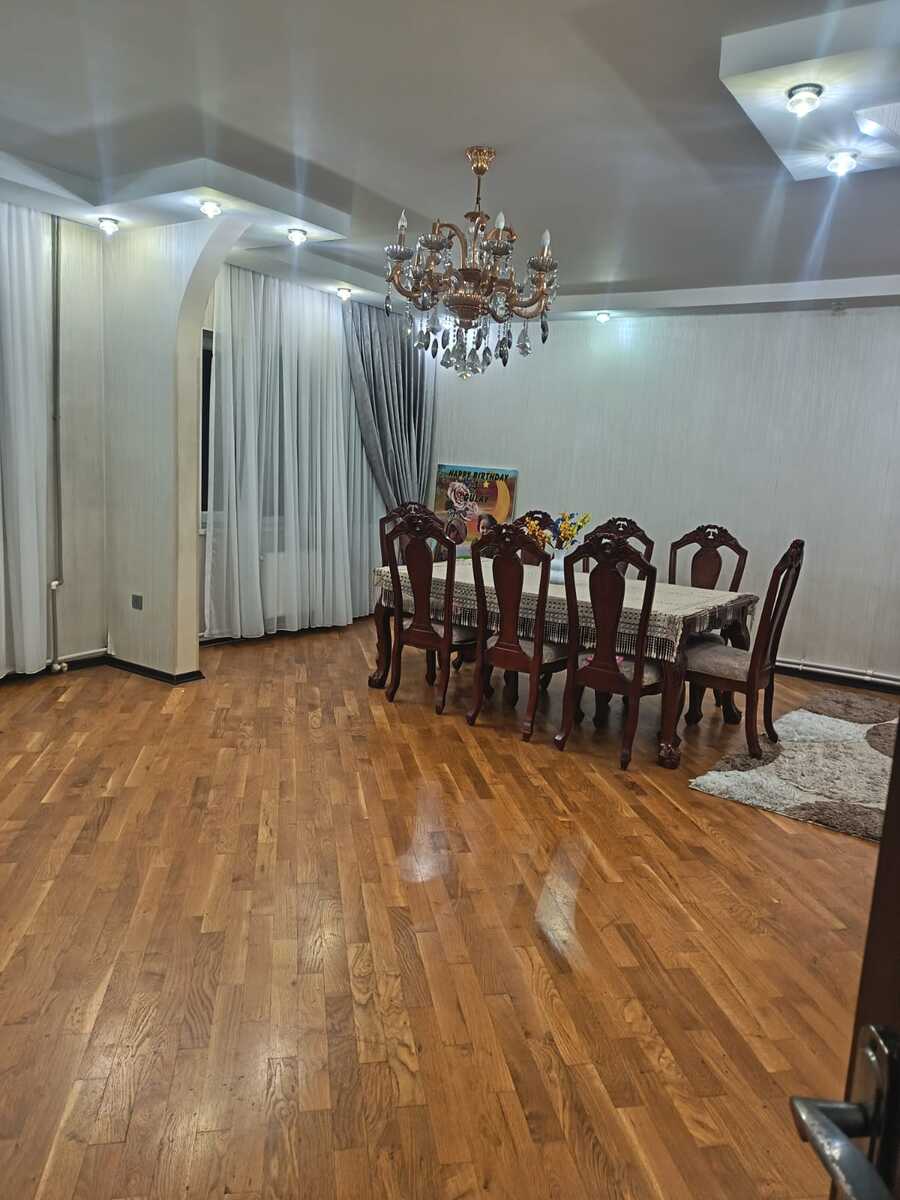Satılır 5 otaqlı köhnə tikili 130 m² — Mənzil, Bakı (2)