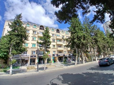 Satılır 3 otaqlı köhnə tikili 80 m² — Xırdalan