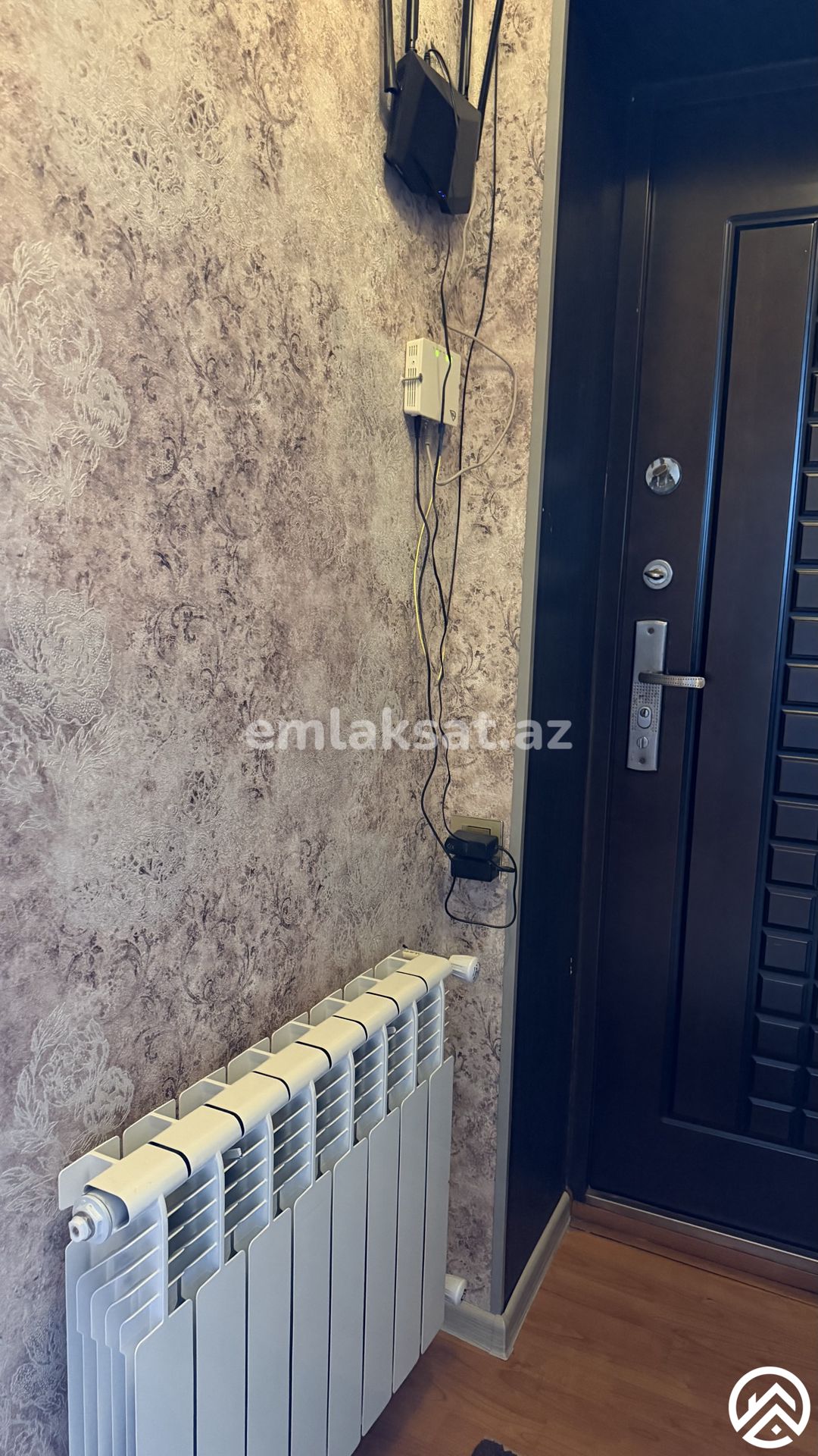 Satılır 4 otaq köhnə tikili 78 m², Avtovağzal metrosu — Mənzil, Bakı (11)