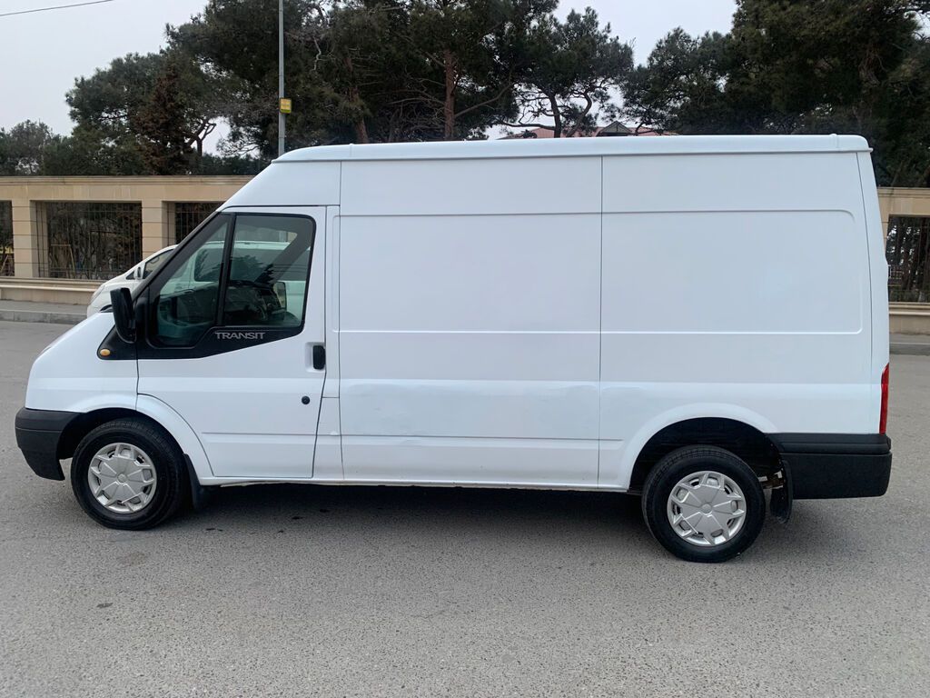 Ford Transit, 2011 icarəsi Salam.depozit 1000m aylıq ödeniş 950m — Minik avtomobili icarəsi, Bakı (3)