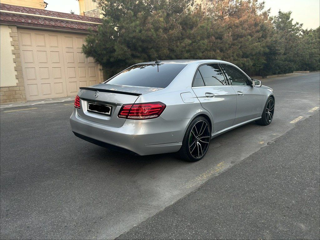 Mercedes E 220, 2.1 L, 2014 il, 315 000 km — Avtomobillər, Bakı (7)
