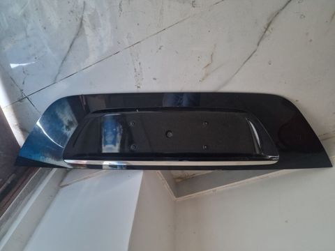 Üstən çıxmaorijinal Mercedes w211 (panarama) arxa baqaj hissəsi.Əla — Bakı